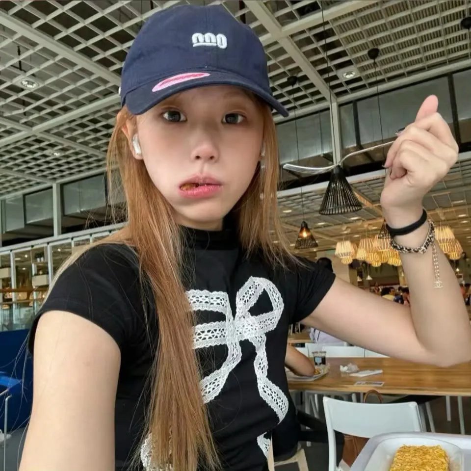 魔女揾老衬